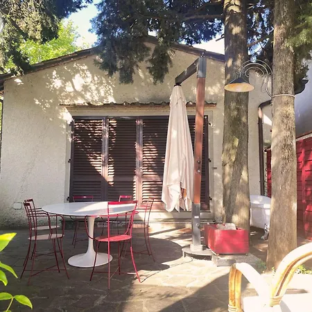 Charming Self House Holiday home *